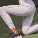 FP FREE PEOPLE MOVEMENT You're A Peach 7/8 Cropped Leggings White EUC Small Photo 0