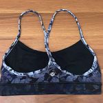 Lululemon Athletica Flow Y Bra Nulu Light Support Nightfall Blossom Multi Size 6 Photo 3