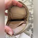 Badgley Mischka Diamond Quilted Oval Crossbody Phone Case in beige NWT Photo 5