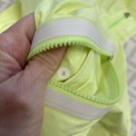 Lululemon Run Stash & Dash Jacket Womens Size 8 Hoodie 1/2 Zip Long Sleeve Yellow Photo 4