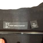 New York & Company Black V Photo 8