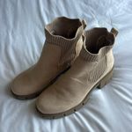 Amazon Boots Size 8 Photo 2