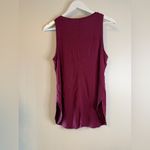 Babaton ARITZIA V Neck Loose Fit Tank Top Burgundy Wine Small Photo 4
