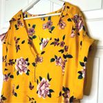 Speed Limit Floral Print Blouse Gold Yellow Short Sleeve Size Plus Photo 2