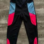 Urban Outfitters Oufitters Capri Black Workout Leggings size Medium Photo 0