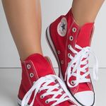 Converse Red high top - like new Photo 0