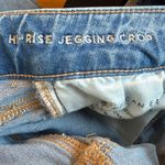 American Eagle Hi-Rise Jegging Crop - Size 8 - Distressed NE(X)T LEVEL STRETCH Photo 7