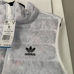Adidas  White Puffer Winter Jacket Vest NWT Photo 6