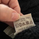 Aran Shawl Wrap With Pockets Black Cable Photo 6