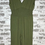 Old Navy | women green jumpsuit sleeveless Photo 0