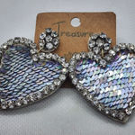 NWT Treasure Dangling Rhinestone & Sequins Heart Earrings Silver Photo 0