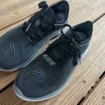 Crocs  Literide 360 Pacer Sneakers Womens Size 8 Black Rubber Mesh Lace Up Photo 2