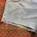 VINTAGE WRANGLER LIGHT WASH WESTERN DENIM CUT OFF BOYFRIEND SHORTS Blue Size 32 Photo 3