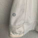 Lululemon 4 white vest Photo 3
