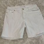 Michael Kors White Jean Denim Bermuda Length Shorts Size 6 Photo 8