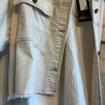 No Boundaries  Cream Jacket Cropped Design‎ Photo 1