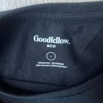 Goodfellow & Co . black T-shirt Photo 2