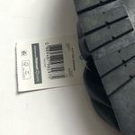 Time And Tru  Women's Cross Strap Black Sandals Sz 6 Photo 10