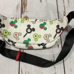 Lounge Fly  DISNEY MICKEY MOUSE FOODIE FANNY PACK BOX LUNCH EXCLUSIVE Photo 1
