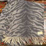 BEGG & CO Scotland Angora and Lambswool Large Animal Print Scarf Gray Photo 7
