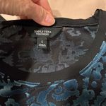 Simply Vera SzS blue velvet & sheer black burnout long sleeve flowy top EUC Photo 2