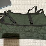 Gymshark  Sports Bra Adapt Camo Photo 1