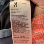 On Run On Clouds Stone Running Shorts Dual Lined Size XL Black Photo 6