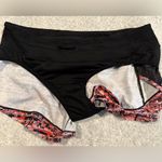 Lululemon New without tags Speed Up Short *2.5"
Flash Pleat Orange Multi / Black Photo 6