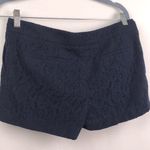 Cynthia Rowley | Navy Blue Floral Lace Shorts sz 6 Photo 3
