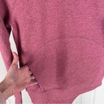 Lululemon Catch A Moment Crew Photo 3