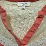 Umgee Coral and Cream Lace Blouse Photo 2