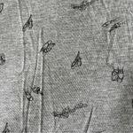 Atmosphere Gray Crew Neck Short Sleeve T-Shirt Ballet Slipper Print Size 6 VGUC Photo 1