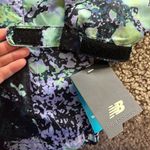 New Balance nwt //  watercolor splatter water resistant jacket Photo 9
