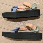 Teva  Sandals Womens 11 Pastel Platform Strappy‎ Shoes Comfy NEW Peach Green Photo 8
