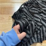 Hollister Black and Gray Ultra High Rise Paperbag Shorts w Pockets - Size Medium Photo 2