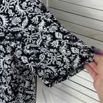 About A Girl Damask Print Cuff Sleeve Crop Blouse Black White Large Photo 4