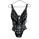 Becca Show & Tell Crochet Plunge Medium One Piece Black and White Swimsuit Photo 4