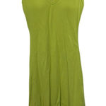 OGL Move Flattering V Photo 0