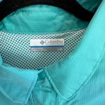 Columbia  Lightweight Hiking Shirt Women’s M Zip Pockets Roll Tab Sleeve Teal Photo 2