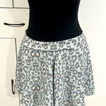 Adrienne Women’s shorts/skirt‎ size L Photo 0