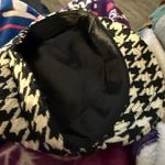Stylish Black and White Houndstooth Women's Hat Photo 4