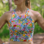 Kuvetta High Neck Crop Whimsy Wildflower Size XS Gym Yoga Pilates Athleisure Run White Photo 0