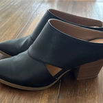 Dolcetta  Women’s Black Pointy Toe Slip On Bootie Size 7.5 Photo 0