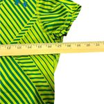 Under Armour  green and yellow fitted short sleeve shirt size small Photo 2