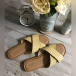 Old Navy  tan Woven Sandals NWOT Photo 1