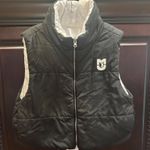 Reversible White and Black Cropped Vest Photo 2