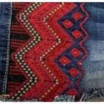 EXPRESS JEANS Boho Embroidered Cut Off Denim Bohemian Shorts ~ Women's 6 Photo 3