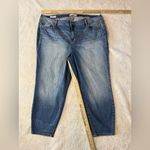 Torrid  Girlfriend Follow Your Heart Love Always Jeans Size 26R Photo 0