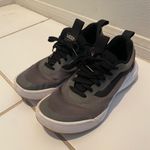 Vans UltraRange Women’s Shoes Photo 0