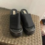 Steve Madden X UO scrunchy sandals 6 Photo 1